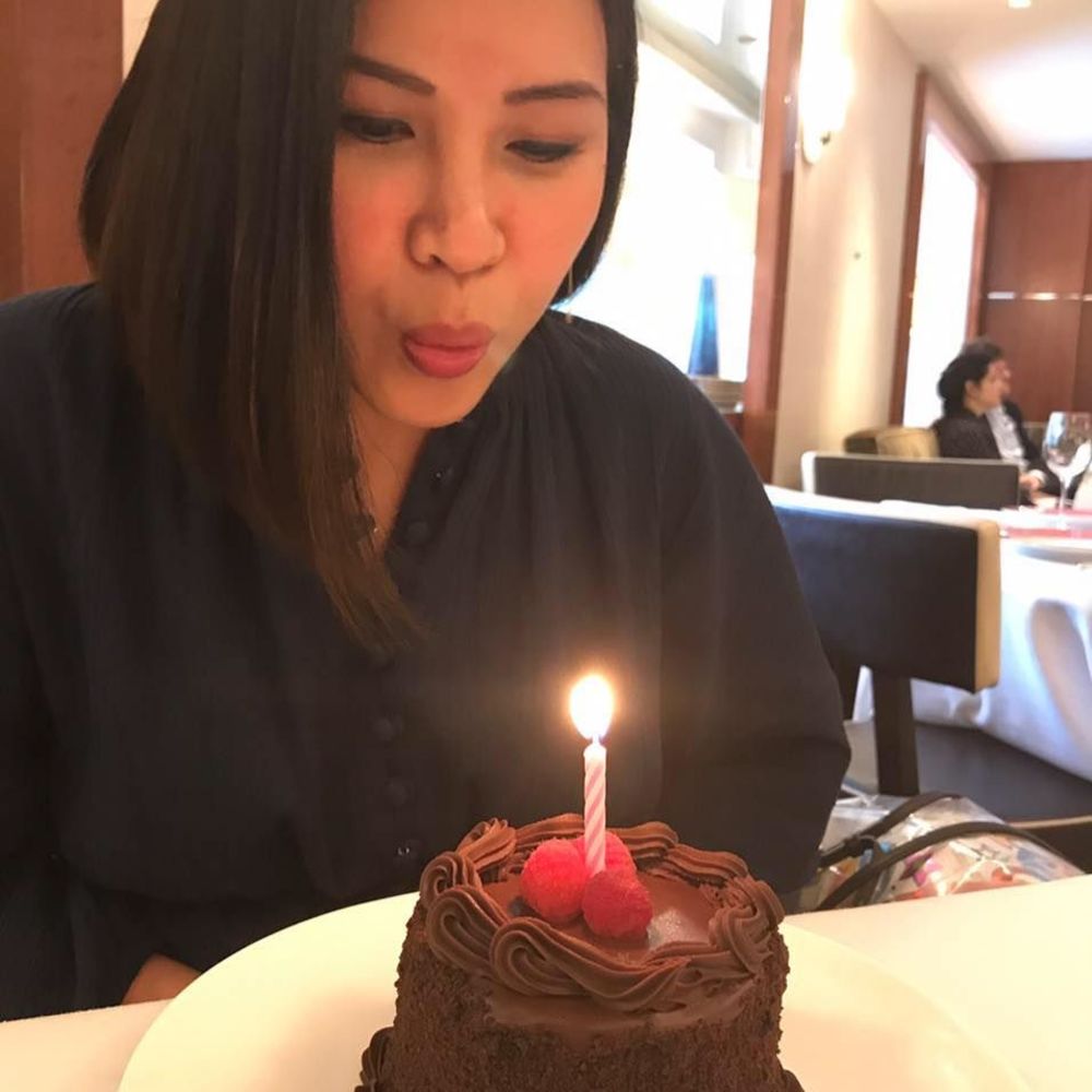 Meet your Posher, Ada